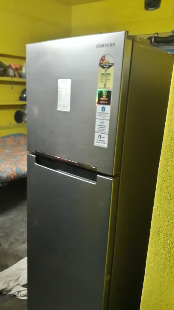 Refrigerator service